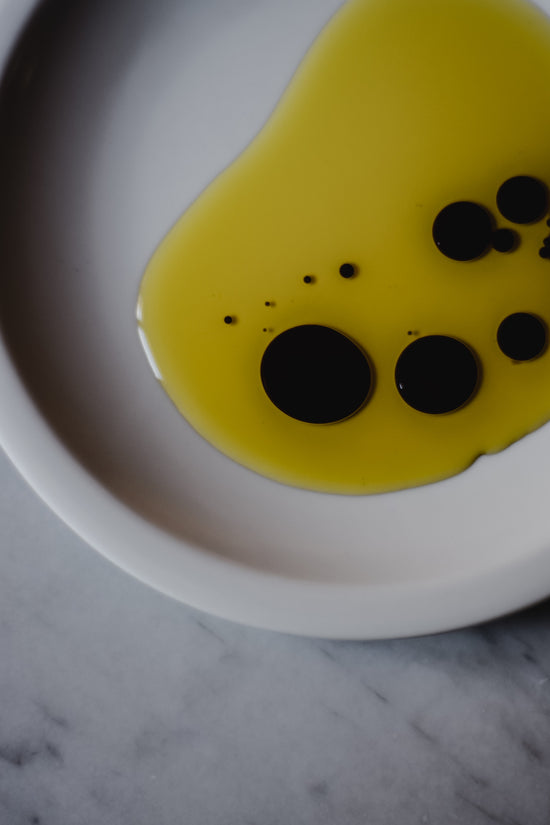 Huile d'olive extra vierge, bienfaits, bonne pour la santé.