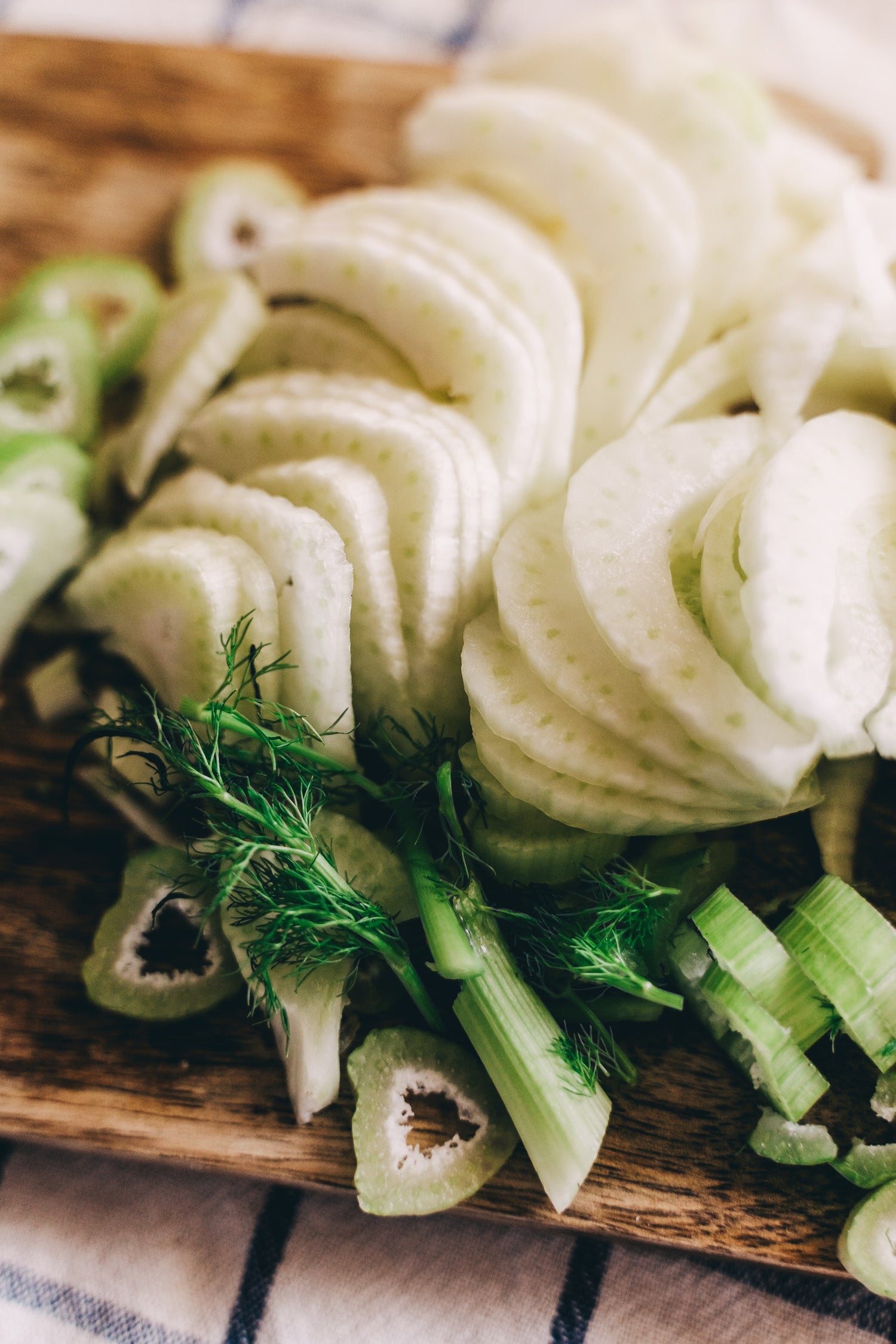 Salade de Concombre et Fenouil avec sa Vinaigrette au Cassis